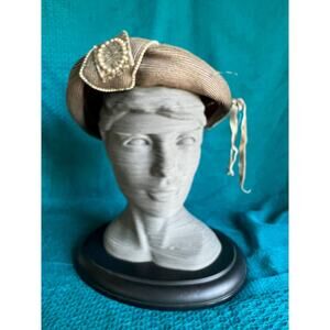 hat straw beret gray pearl detail